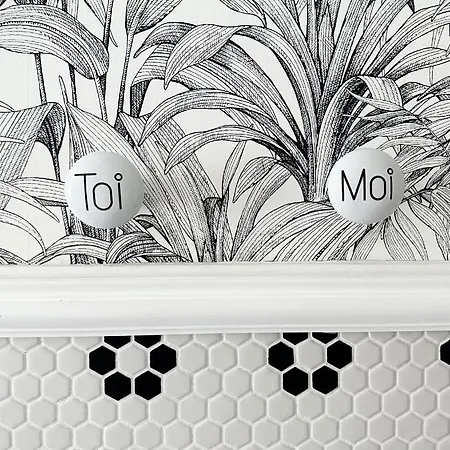 Chateau De Gouyas 3*