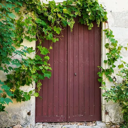Bed & Breakfast Chateau De Gouyas *