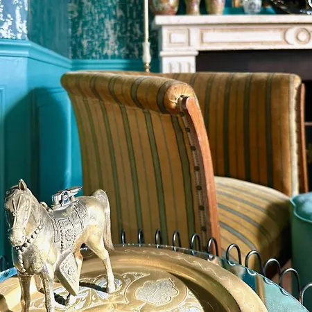 Bed & Breakfast Chateau De Gouyas *