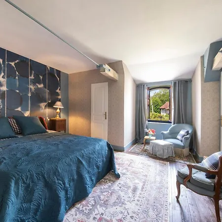 Bed & Breakfast Chateau De Gouyas