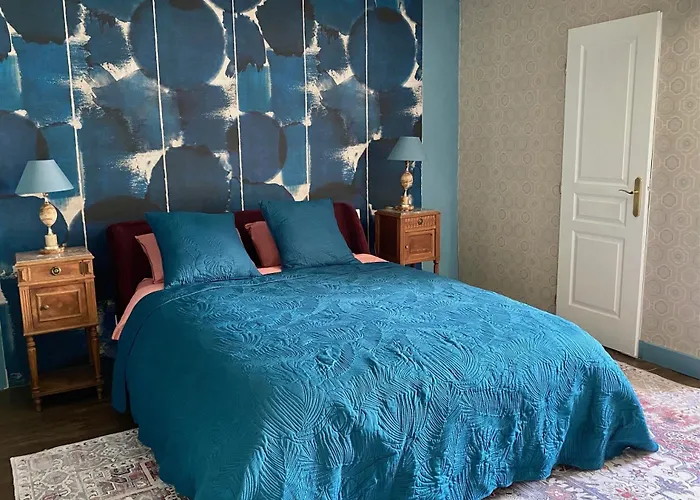 Chateau De Gouyas 3*