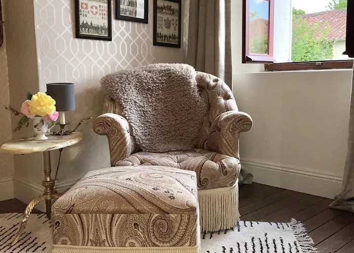 Alojamento de Acomodação e Pequeno-almoço Château De Gouyas Montagrier